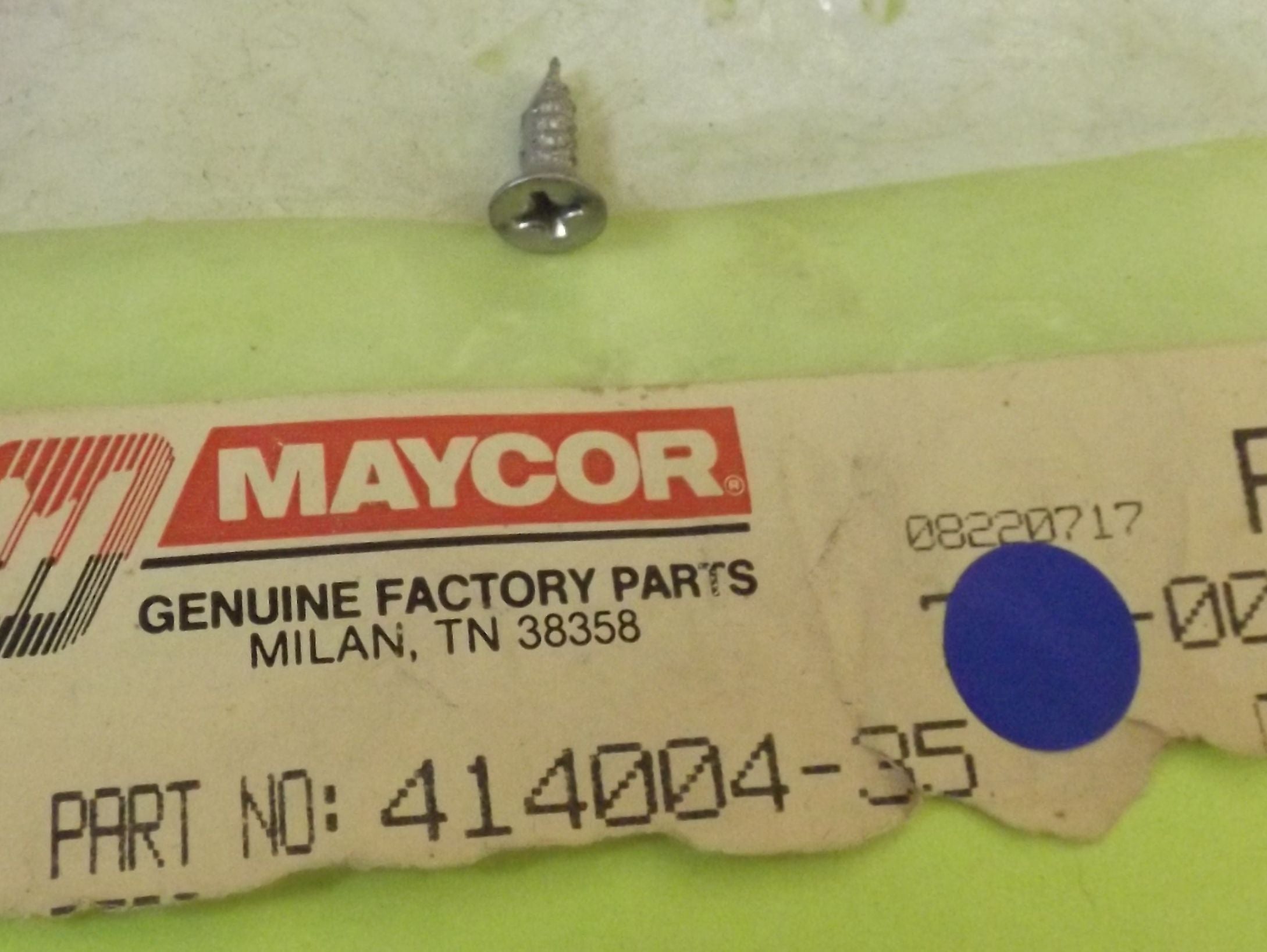 MAYTAG REFRIGERATOR 414004-35 SCREW (NEW) MAYTAG REFRIGERATOR 414004-35 SCREW (NEW)